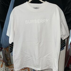 BURBERRY Tee